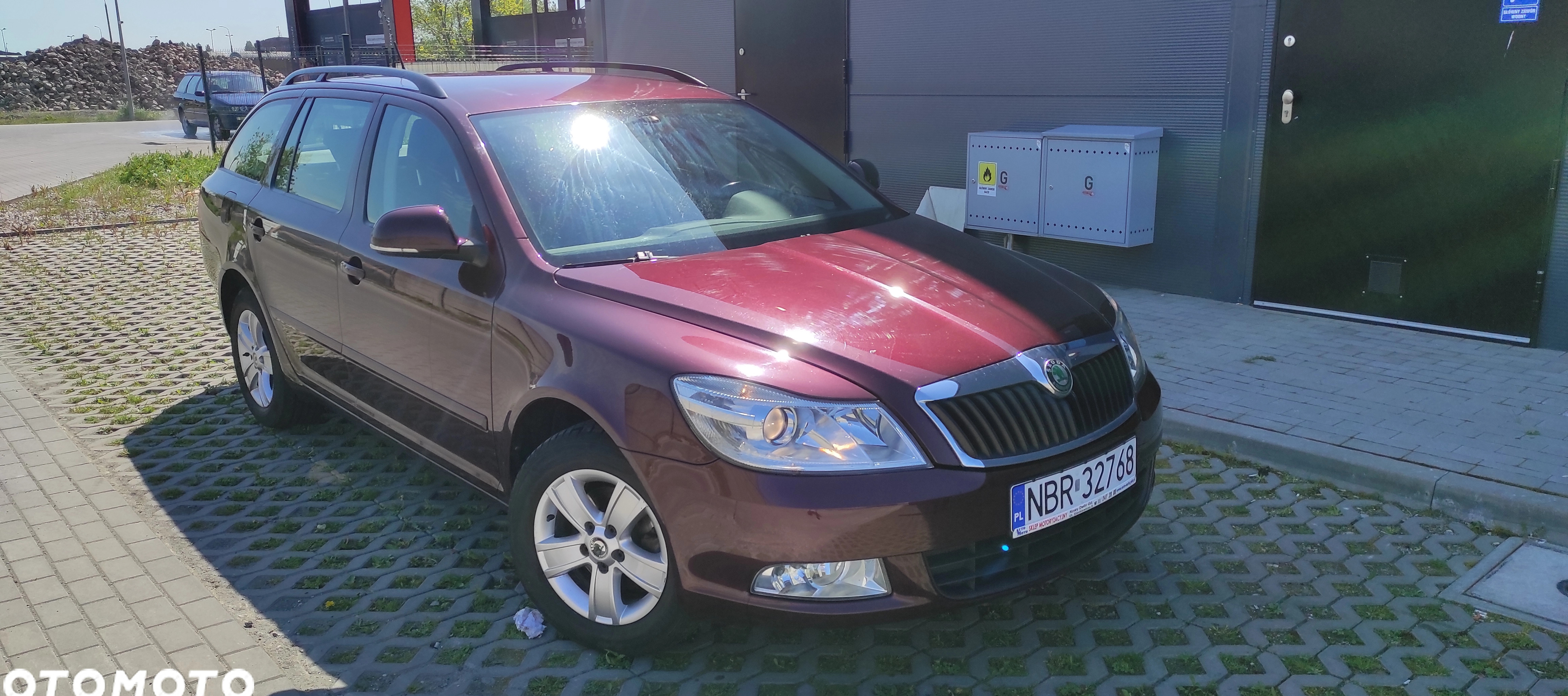 Skoda Octavia cena 27400 przebieg: 269000, rok produkcji 2011 z Braniewo małe 106